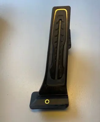 BMW 5 G30 G31 Accelerator throttle pedal 12037313E 6871053 6PV01043563