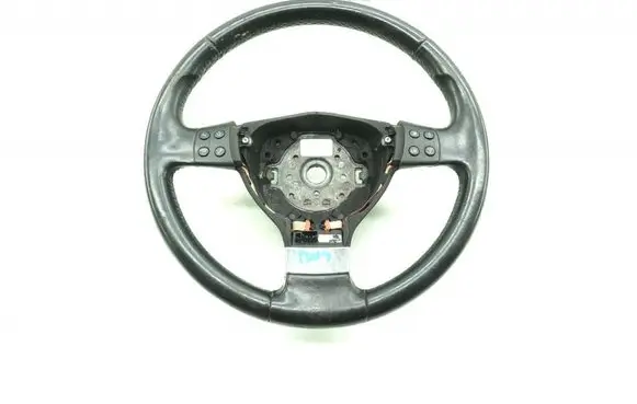 Volkswagen Golf Plus Steering wheel MMAUTKO27655
