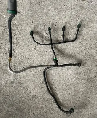 Land Rover Freelander 2 - LR2 Fuel return line/hose 