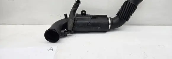 BMW 2 F46 Air intake hose/pipe 1105885S01 1132967S 7619268