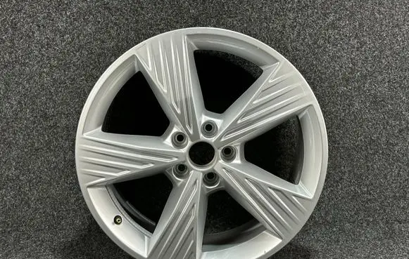 Audi Q4 Sportback e-tron R19 alloy rim 89A601025B