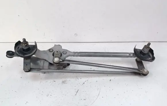 Subaru Outback (BT) Front wiper linkage and motor 86511AN010 1594000110