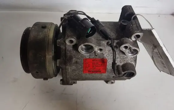 Mitsubishi Montero Air conditioning (A/C) compressor (pump) MR360532 MSC105C