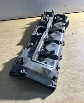 Mercedes-Benz C W203 Rocker cam cover A6460160505