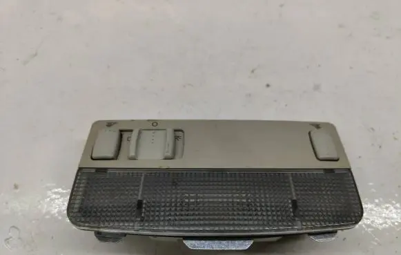 Volkswagen Golf IV Front seat light 3B0947105C
