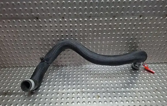 Renault Trafic III (X82) Engine coolant pipe/hose S27624596 215019847R