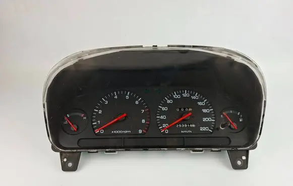 Hyundai Lantra II Speedometer (instrument cluster) 71110551