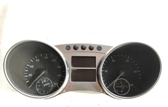 Mercedes-Benz R W251 Speedometer (instrument cluster) A2515400748 A2515402411 131205