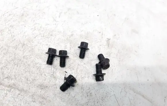 Ford Focus C-MAX Nuts/bolts 