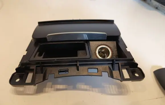 Audi A4 S4 B8 8K Ashtray (front) 8K0857965 8K0857951