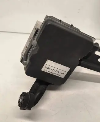 BMW 5 E60 E61 ABS Pump 6777797