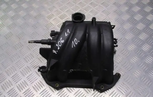 Peugeot 206 Intake manifold