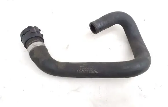 Volvo S60 Engine coolant pipe/hose 31474916