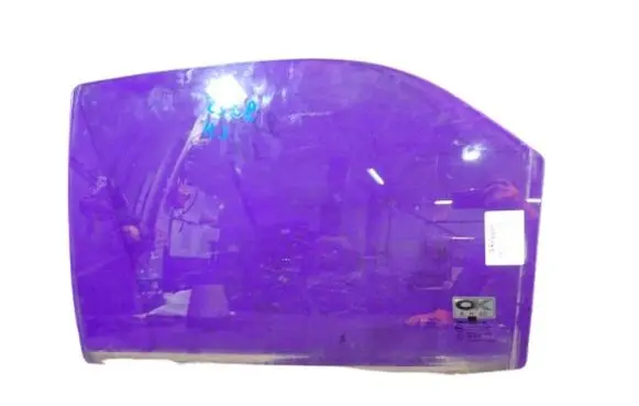 Chevrolet Aveo Front door window glass four-door 