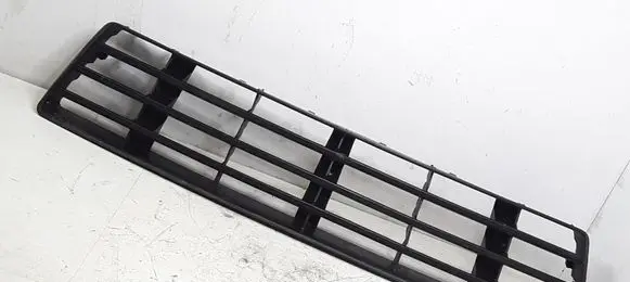 Front bumper lower grill