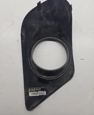 Front fog light trim/grill