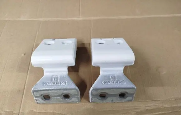 Renault Master IV Tailgate hinge 904003815R