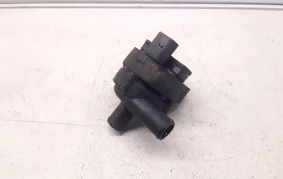 Mercedes-Benz SLK R171 Electric auxiliary coolant/water pump A2118350364 0392023000