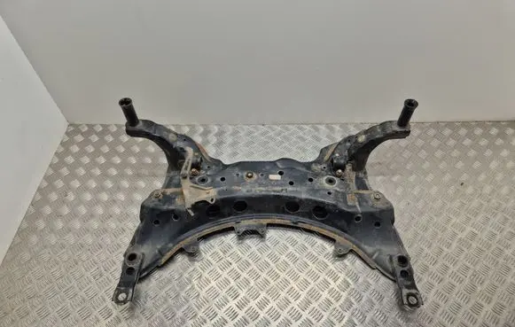 Toyota C-HR I Front subframe
