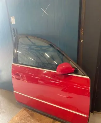 Volkswagen PASSAT B5.5 Front door