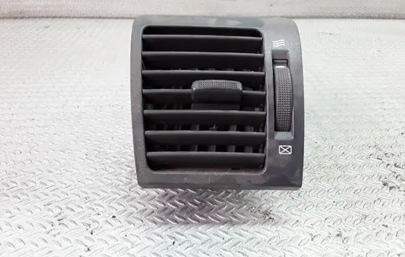 KIA Sorento Dashboard side air vent grill/cover trim 974903E000