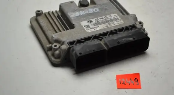 Skoda Octavia Mk2 (1Z) Engine control unit/module 03G906021AN 0281014711 03G906021TB