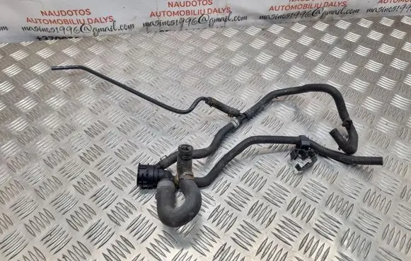 Skoda Octavia Mk3 (5E) Engine coolant pipe/hose 5Q0122291E