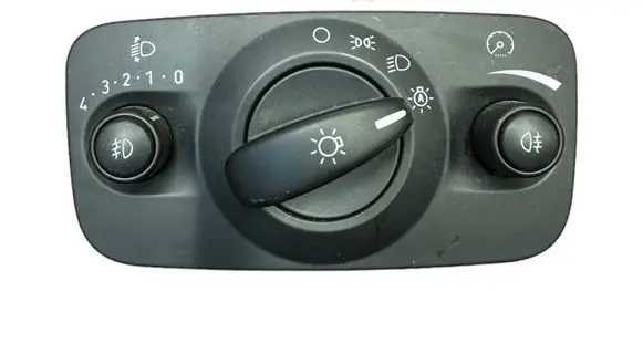 Ford Mondeo MK IV Light switch 04066445