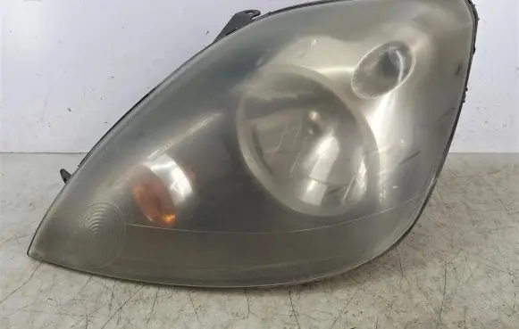 Ford Fiesta Headlight/headlamp