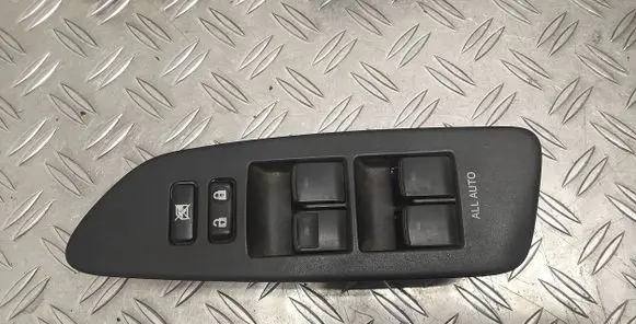 Toyota Auris 150 Electric window control switch 7423202550