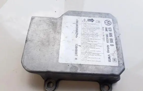 Volkswagen PASSAT B5.5 Airbag control unit/module 1C0909605B 5WK43124