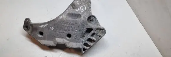 Audi Q3 8U Engine mounting bracket 03L199207