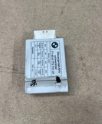 BMW 3 E90 E91 Tow bar trailer control unit/module 6773731 506142