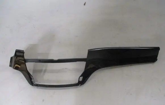 BMW 2 Active Tourer U06 Other interior part A1666809902