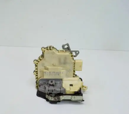 Audi Q5 SQ5 Rear door lock 8K0839016D