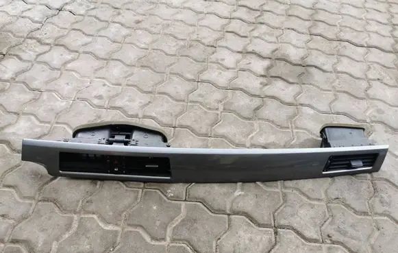 BMW 5 E60 E61 Dashboard glove box trim 7129233 5145 528506