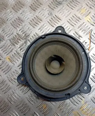 Nissan Note (E11) Front door speaker 7605500454 1207S