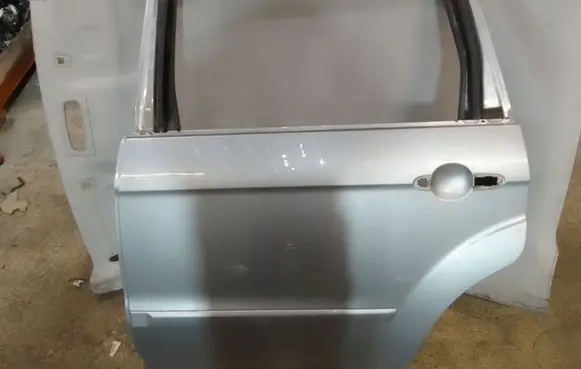 Ford S-MAX Rear door