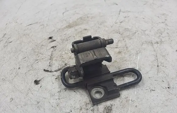 Audi A4 S4 B5 8D Front door upper hinge 