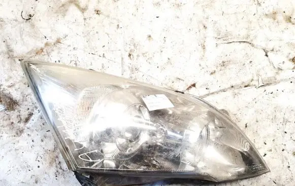 Honda CR-V Headlight/headlamp
