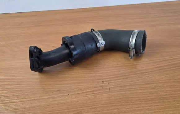 Ford Focus Intercooler hose/pipe JV216C646BB