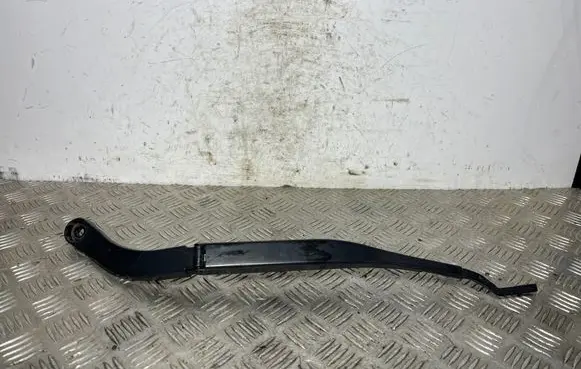 Jeep Cherokee Front wiper blade arm