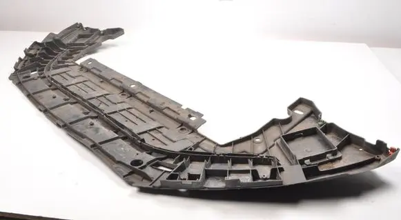 Volvo V40 Front bumper skid plate/under tray 31283742