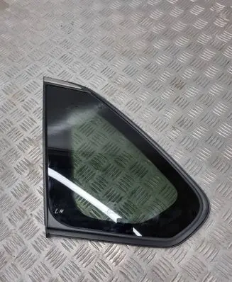 Toyota RAV 4 (XA50) Rear side window 43R005844