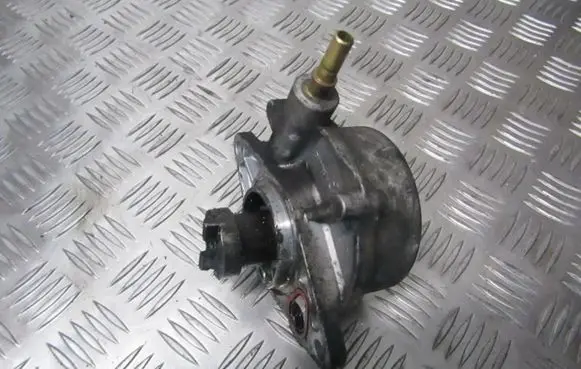 Peugeot Boxer Vacuum pump 70002701B 05T1530096