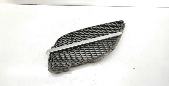 Nissan Almera N16 Front bumper lower grill 62330BN700