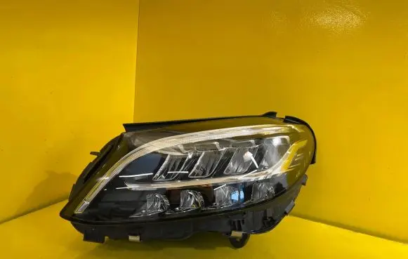 Mercedes-Benz C W205 Headlight/headlamp A2059062106