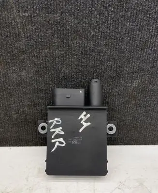 BMW 5 E60 E61 Glow plug pre-heat relay 2502197