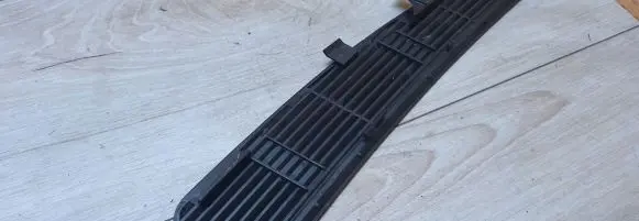 BMW 5 E39 Rear air vent grill 51468172424