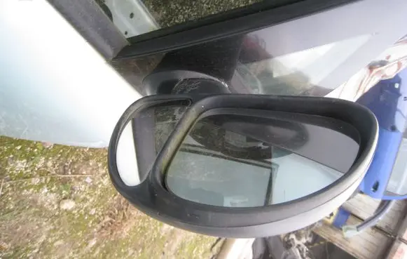 Fiat Multipla Front door electric wing mirror